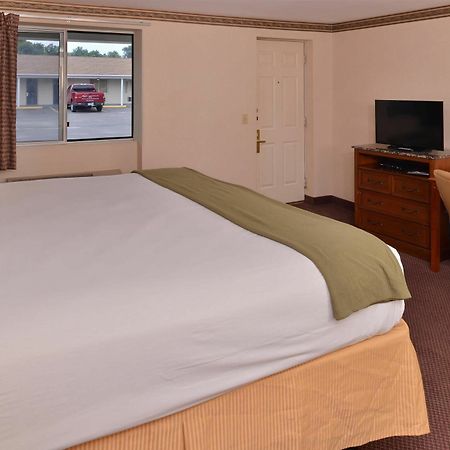 Americas Best Value Inn & Suites 울코트 외부 사진