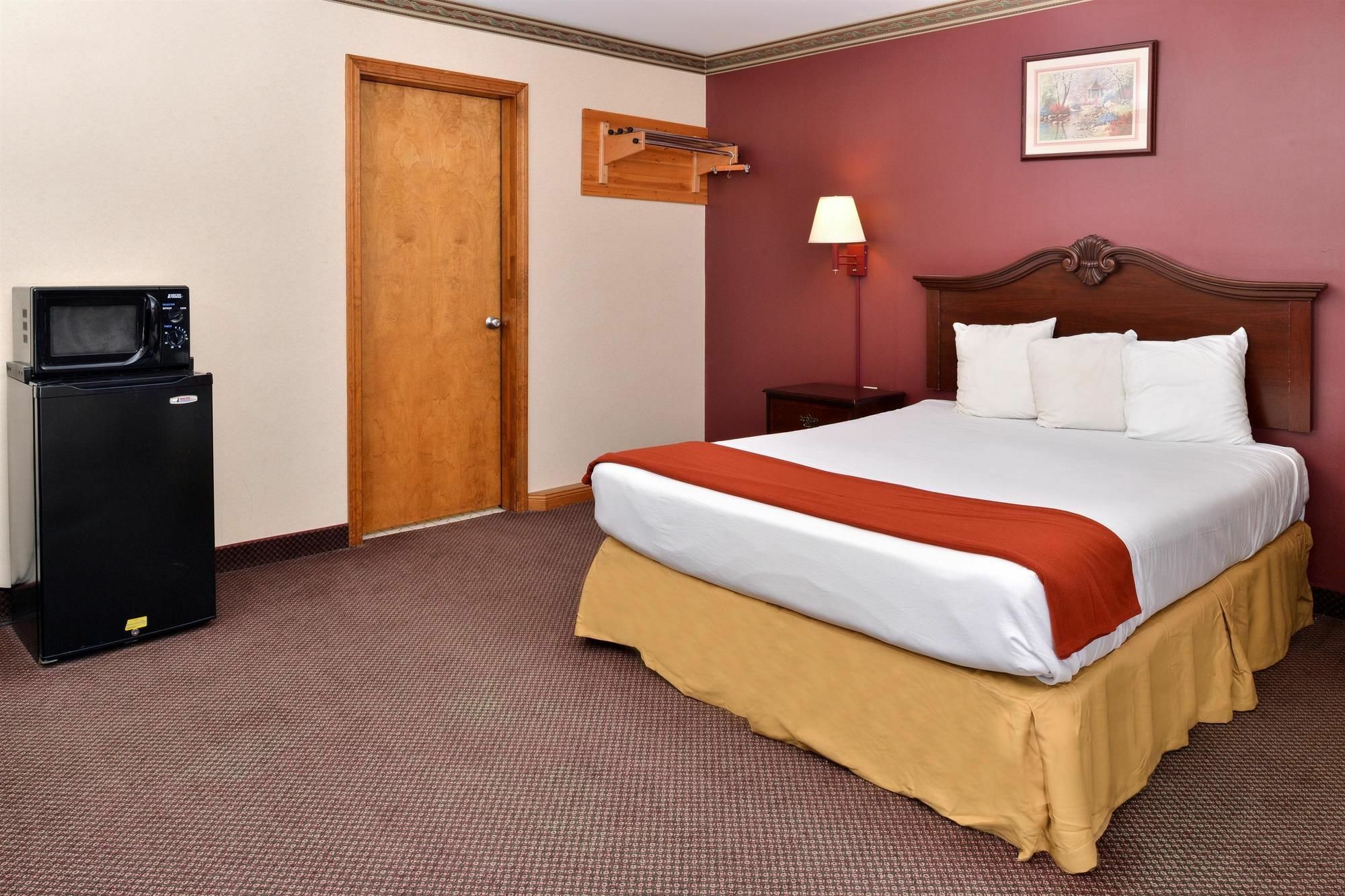 Americas Best Value Inn & Suites 울코트 외부 사진